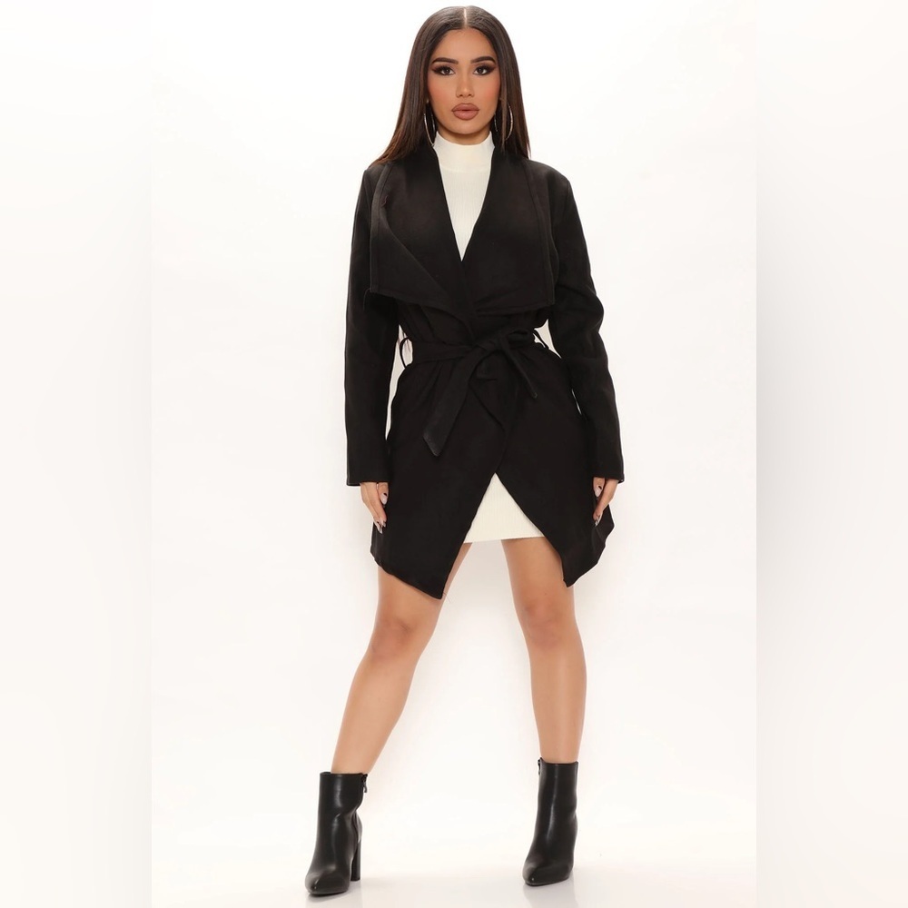 Fashion Nova NWT Manhattan Coat